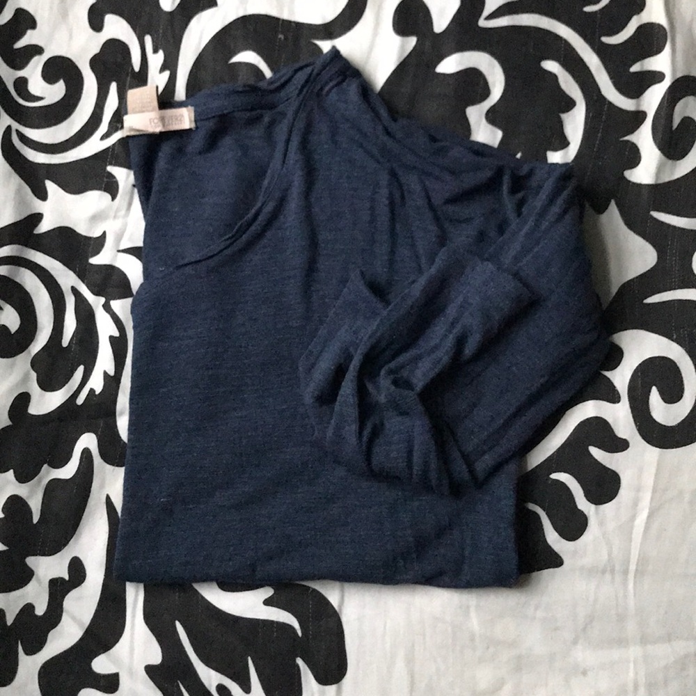 Forever 21 V Neck